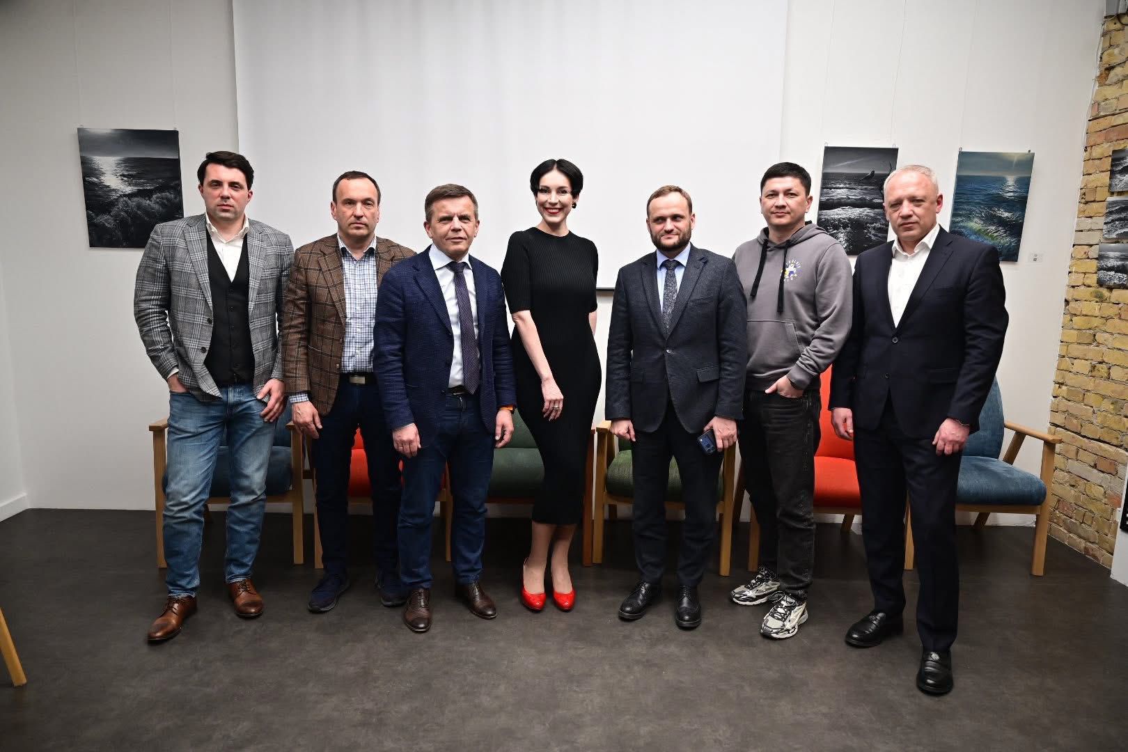 Чернівецький міський голова на зустрічі з урядовцями та колегами обговорив підготовку до наступної зими  